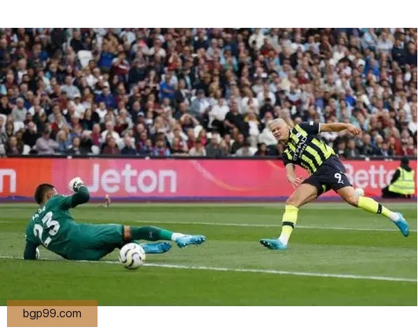 上赛季五大联赛进球榜巴萨102领跑拜仁99紧追其后全景